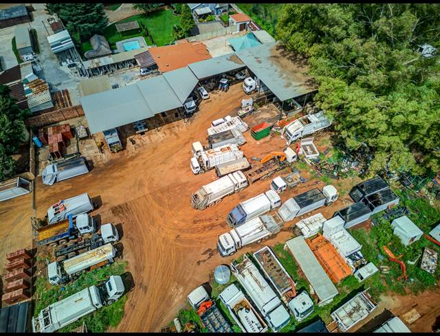 12,140M² WORKSHOP FOR SALE IN BREDELL